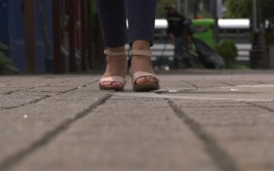 La historia callejera de una madre.