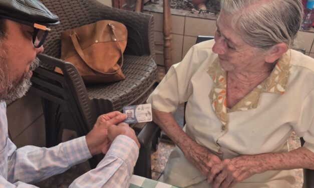 JUANITA: DE ENFERMERA DEL CUERPO A PASTORA DEL ALMA