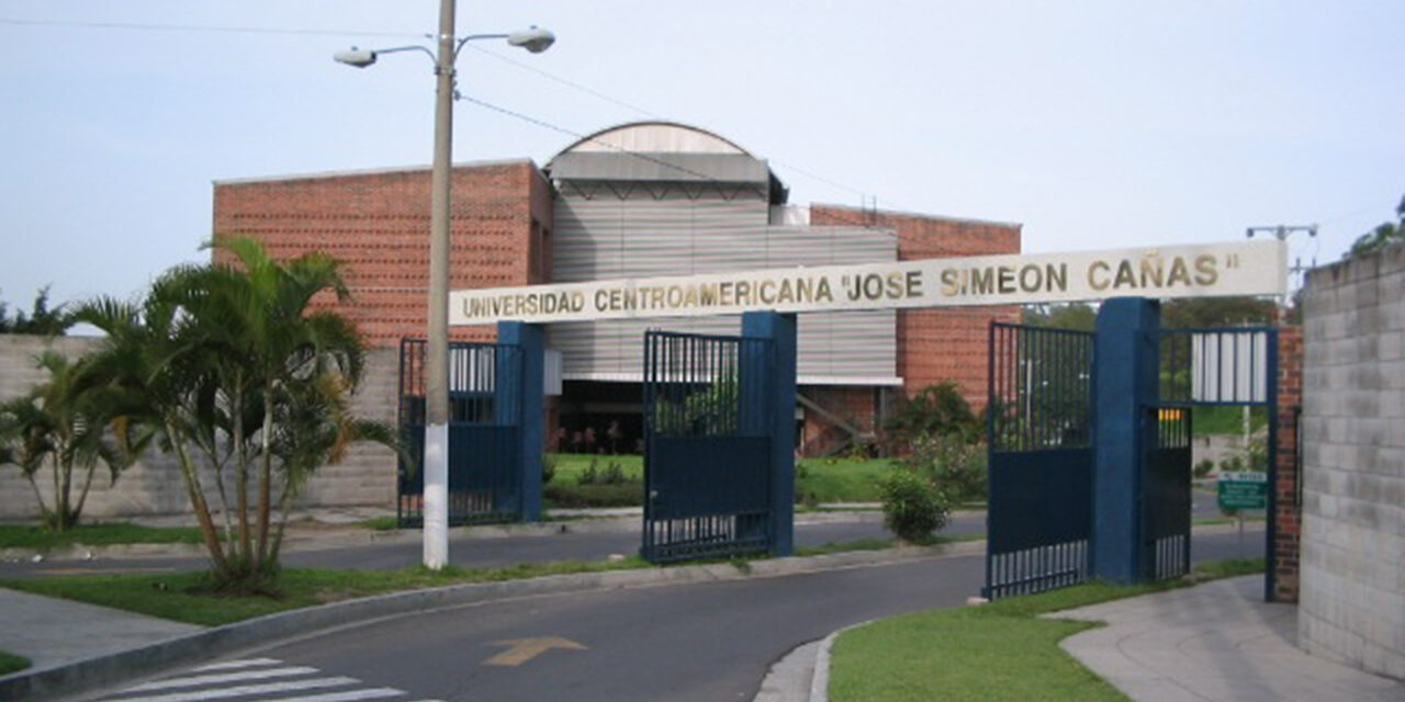 La UCA encabeza el ranking de las mejores universidades de El Salvador