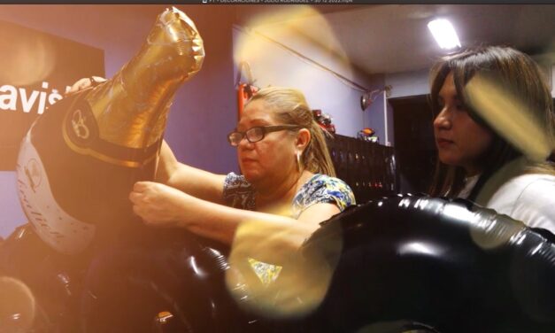 Inflar globos de sueños: La historia de Mirna Chávez