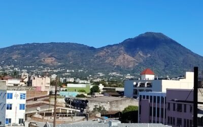 EL CALOR QUE ASFIXIA A EL SALVADOR